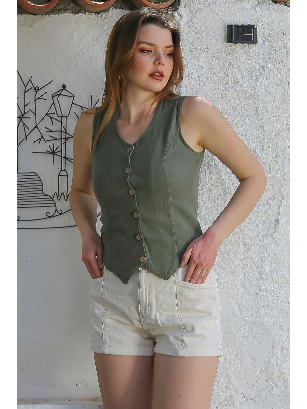 Haki V Yaka Düğmeli Yıkamalı Kulplu Casual Fitted Dokuma Yelek 55 45-2