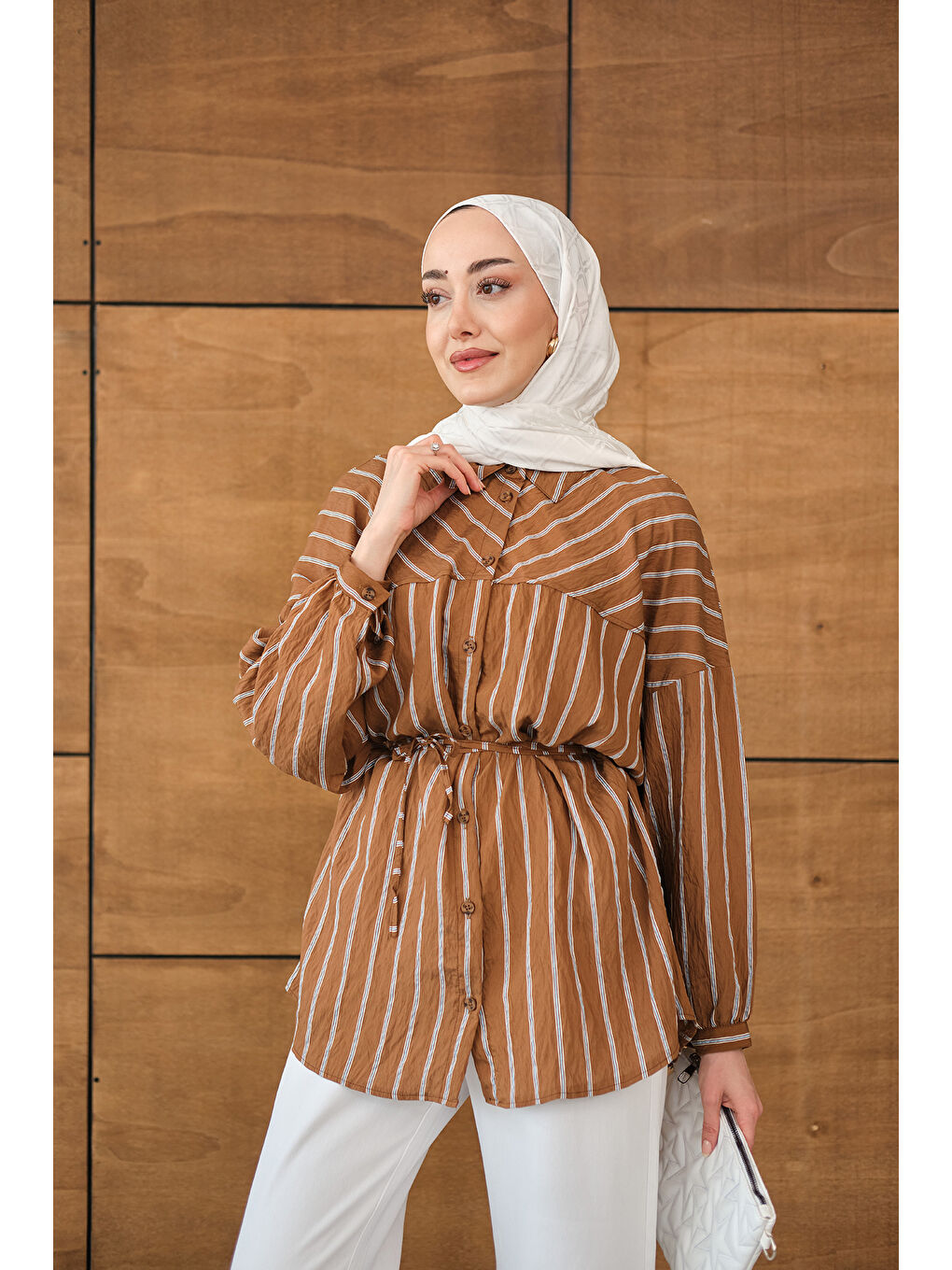 Kadın Çizgi Detaylı Salaş Gömlek Kahverengi-1