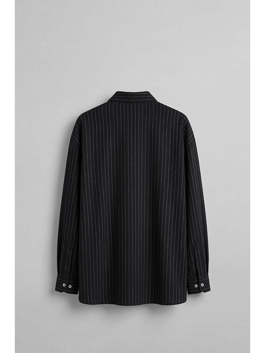 Erkek Oversize Çizgili Keten Karışımlı Uzun Kollu Gömlek Siyah-1