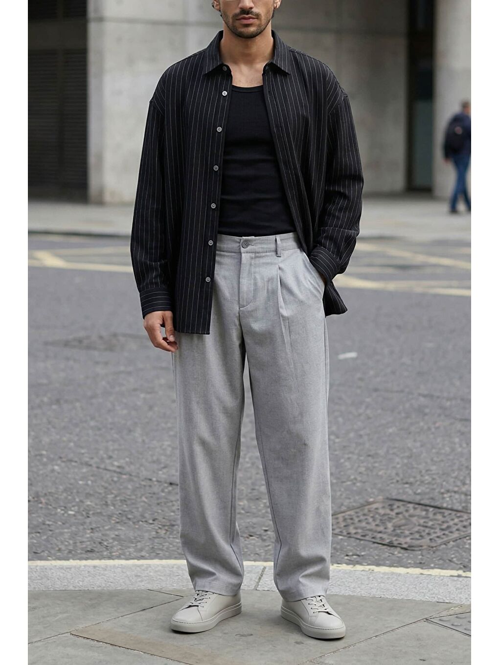 Erkek Oversize Çizgili Keten Karışımlı Uzun Kollu Gömlek Siyah-2