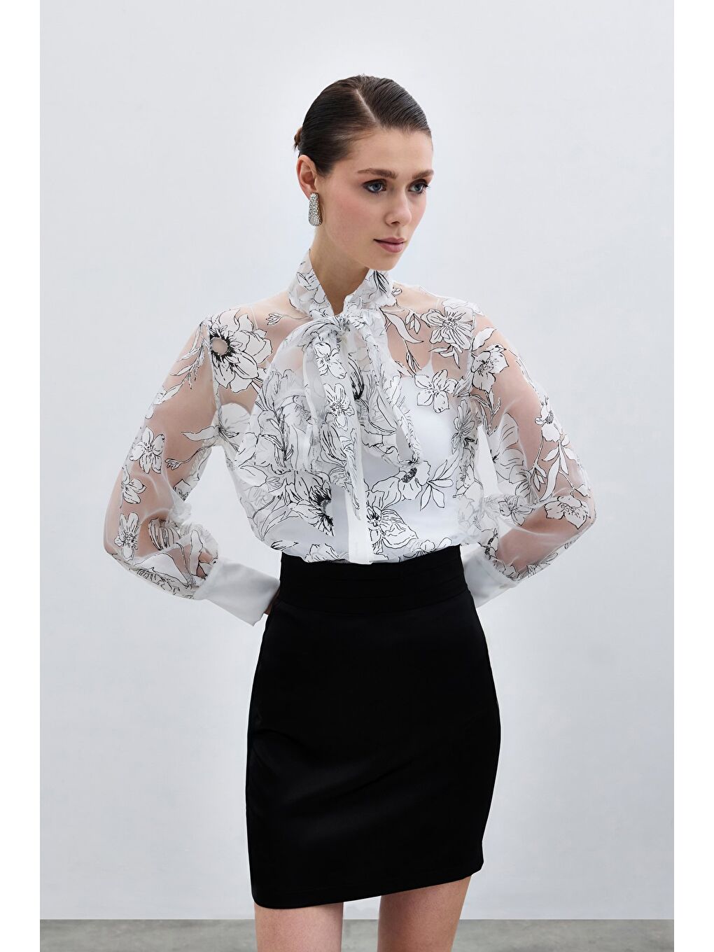 Çiçek Desenli Gömlek - Ekru-4