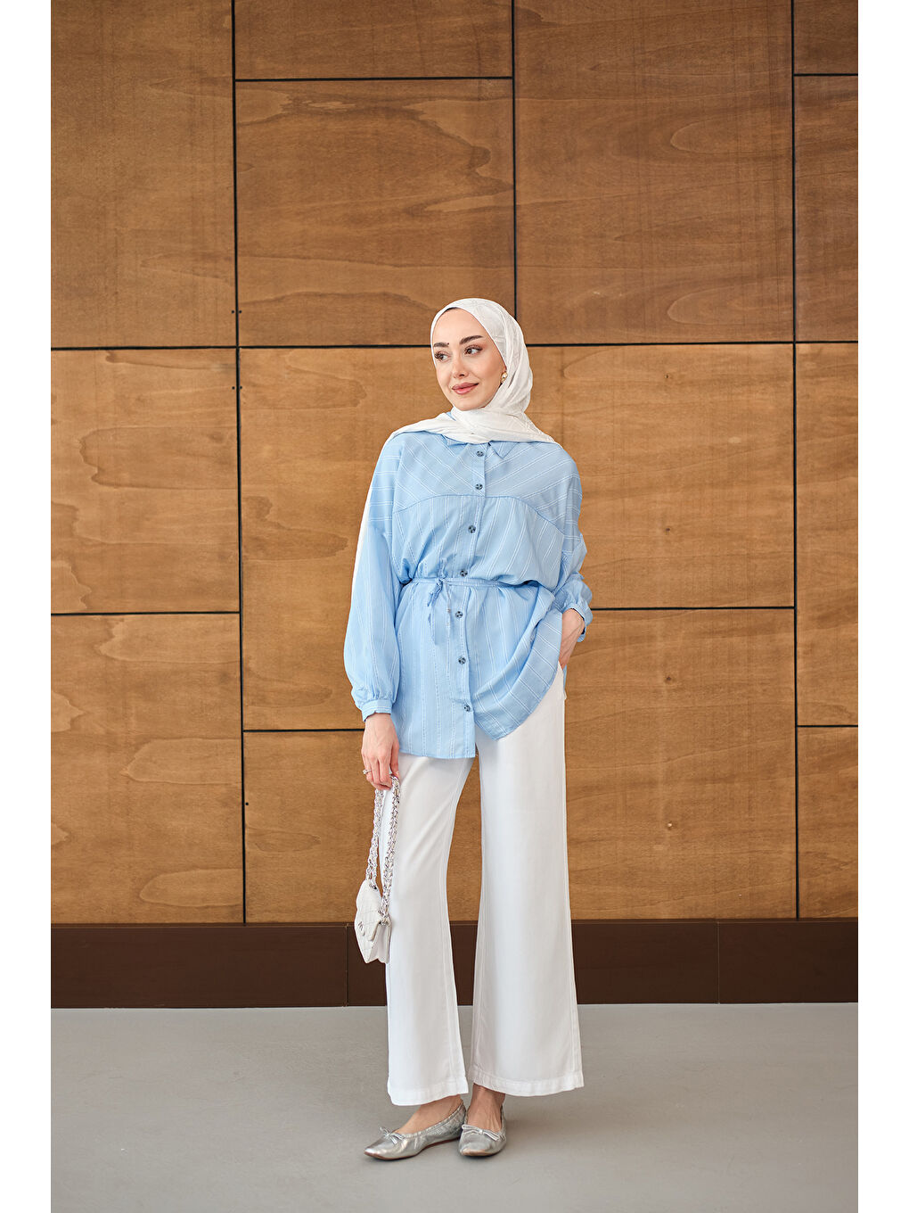 Kadın Çizgi Detaylı Salaş Gömlek Bebe Mavi-3