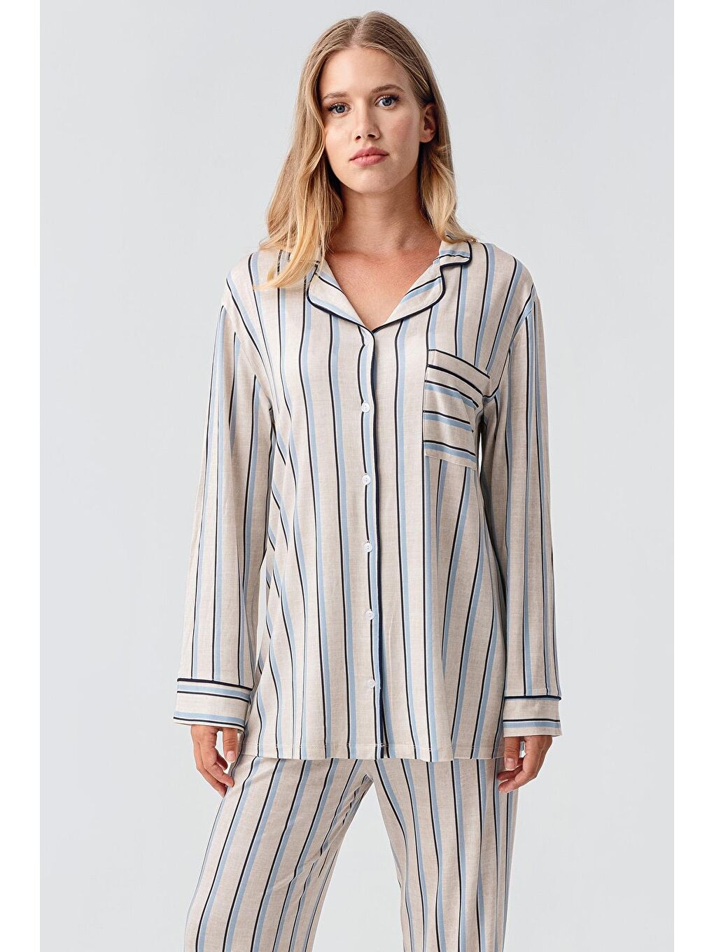 Mavi Uzun Kollu Çizgili Düğmeli Esnek Viskoz Pijama Takım 18220-1