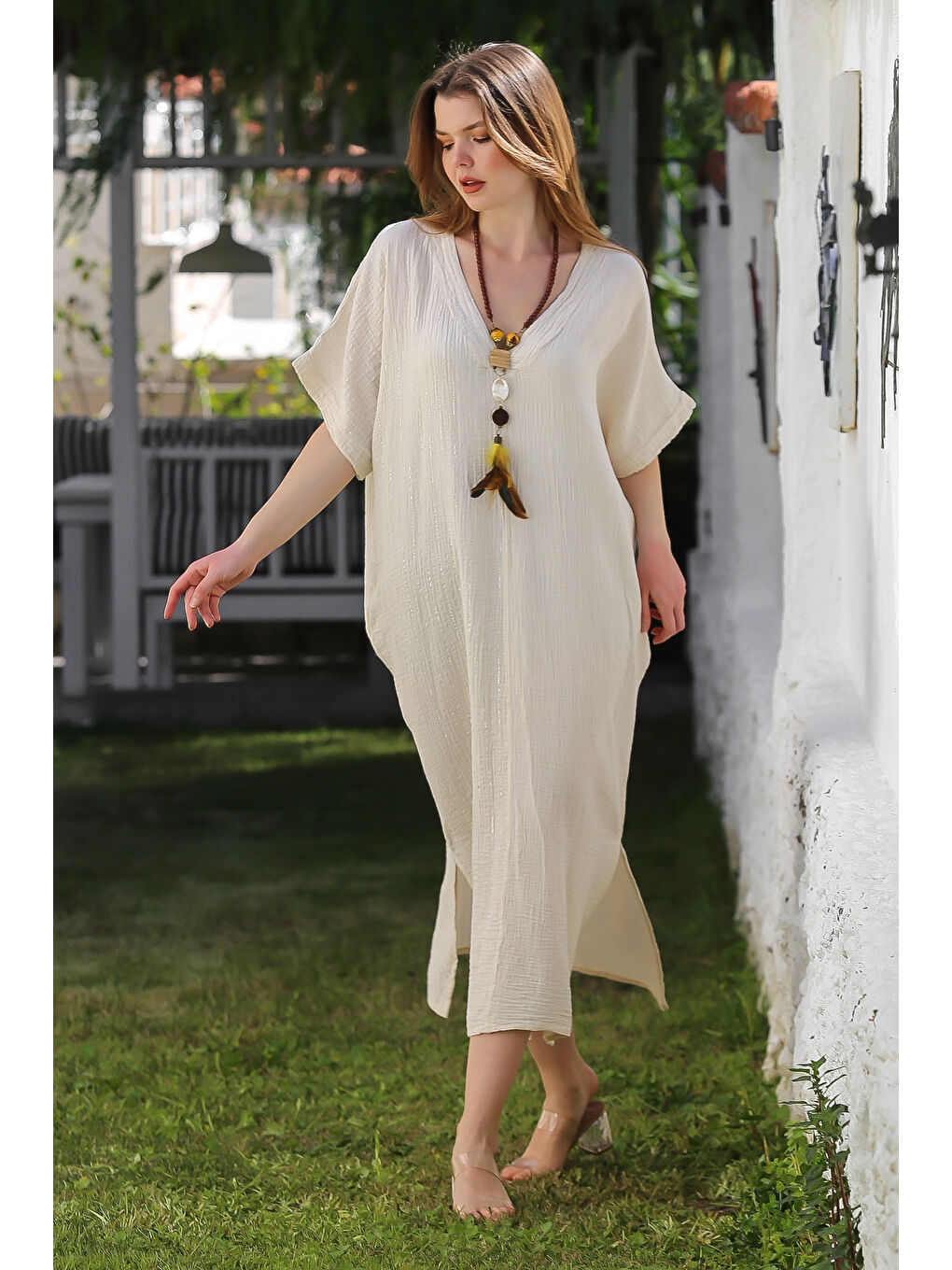 Ekru Krem V Yaka Kısa Kol Yıkamalı Yırtmaçlı Casual Müslin Oversize Dokuma Elbise 125 76-6