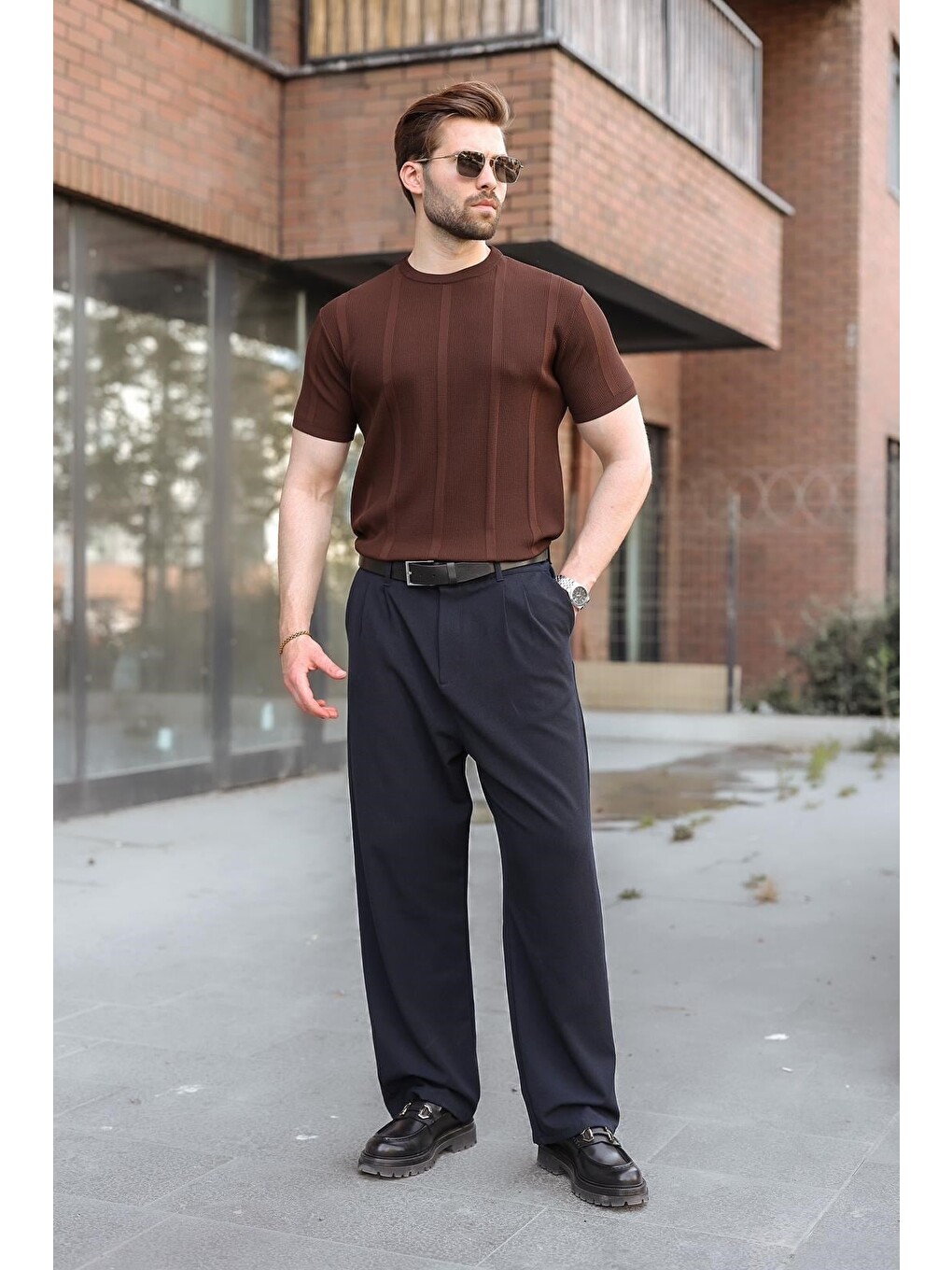 Kahverengi Regular Fit Bisiklet Yaka Fitilli Triko Erkek Tişört E7490-4
