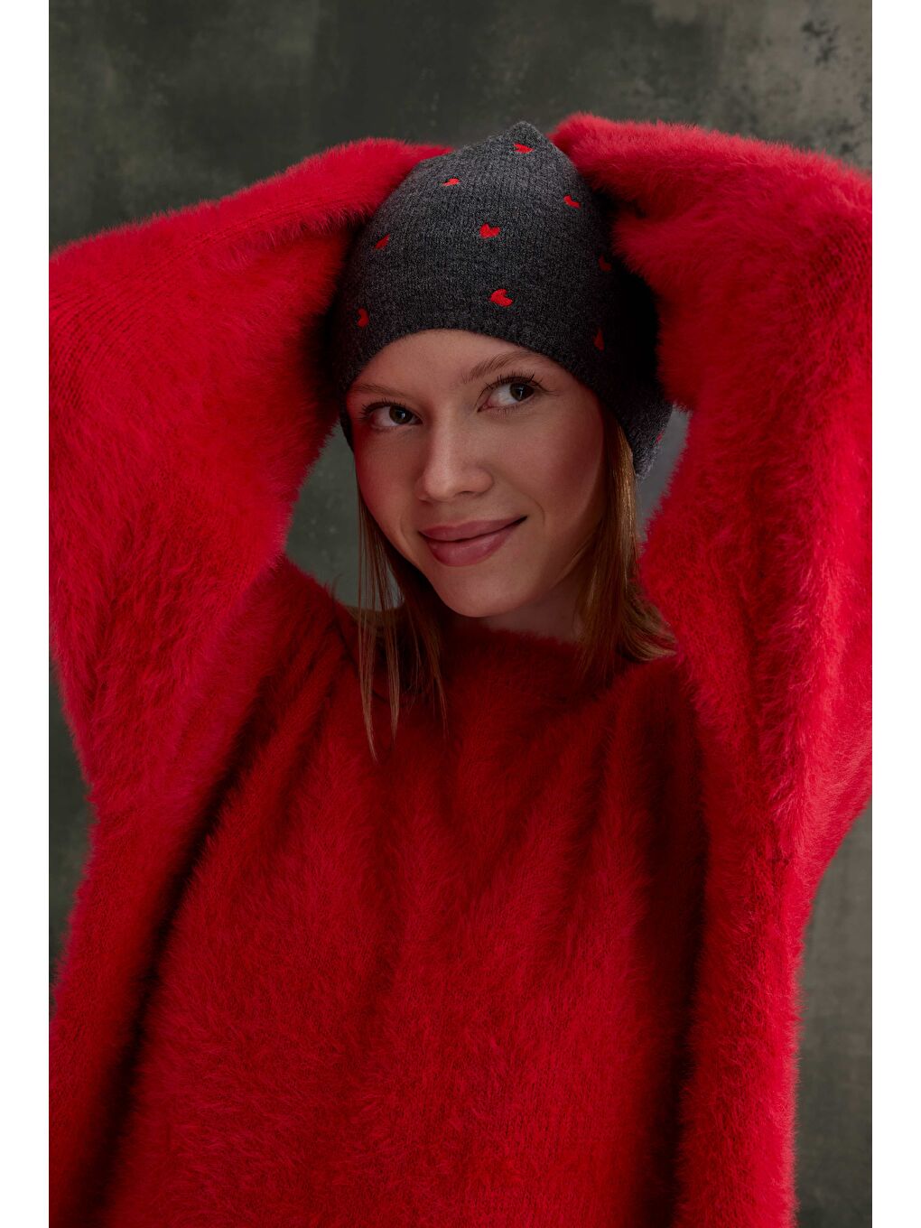 Yumuşak Tüylü Kazak Kırmızı-1