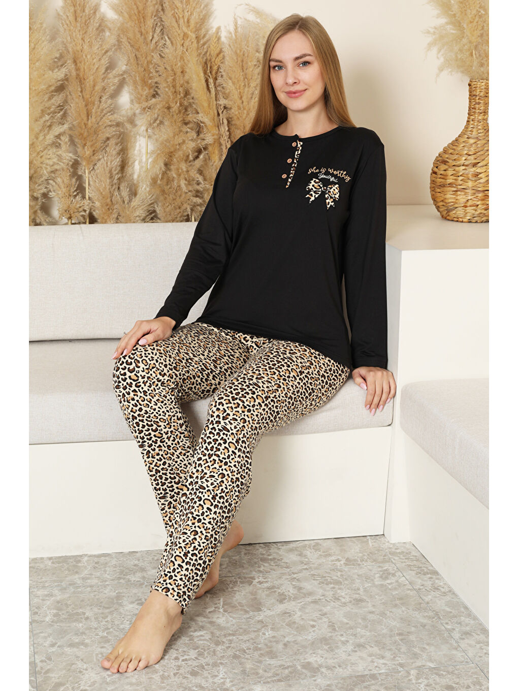 Siyah Kadın %100 Pamuk Pijama Takımı - Rotasyon Desenli - 3 Düğmeli -12356