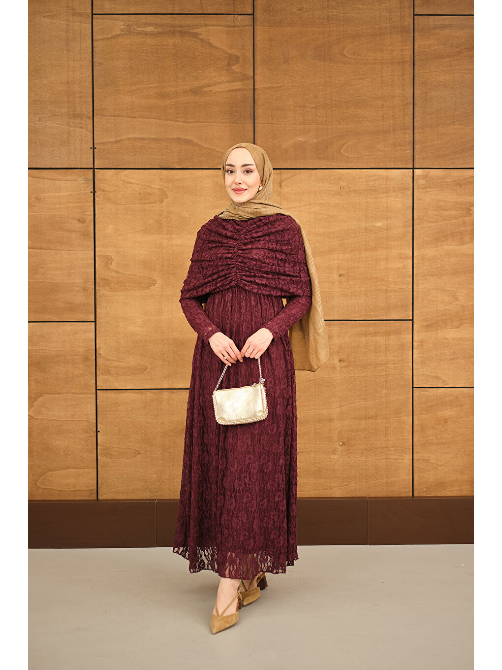 Kadın Kendinden Desenli Tül Detay Beli Lastikli Elbise Bordo-2