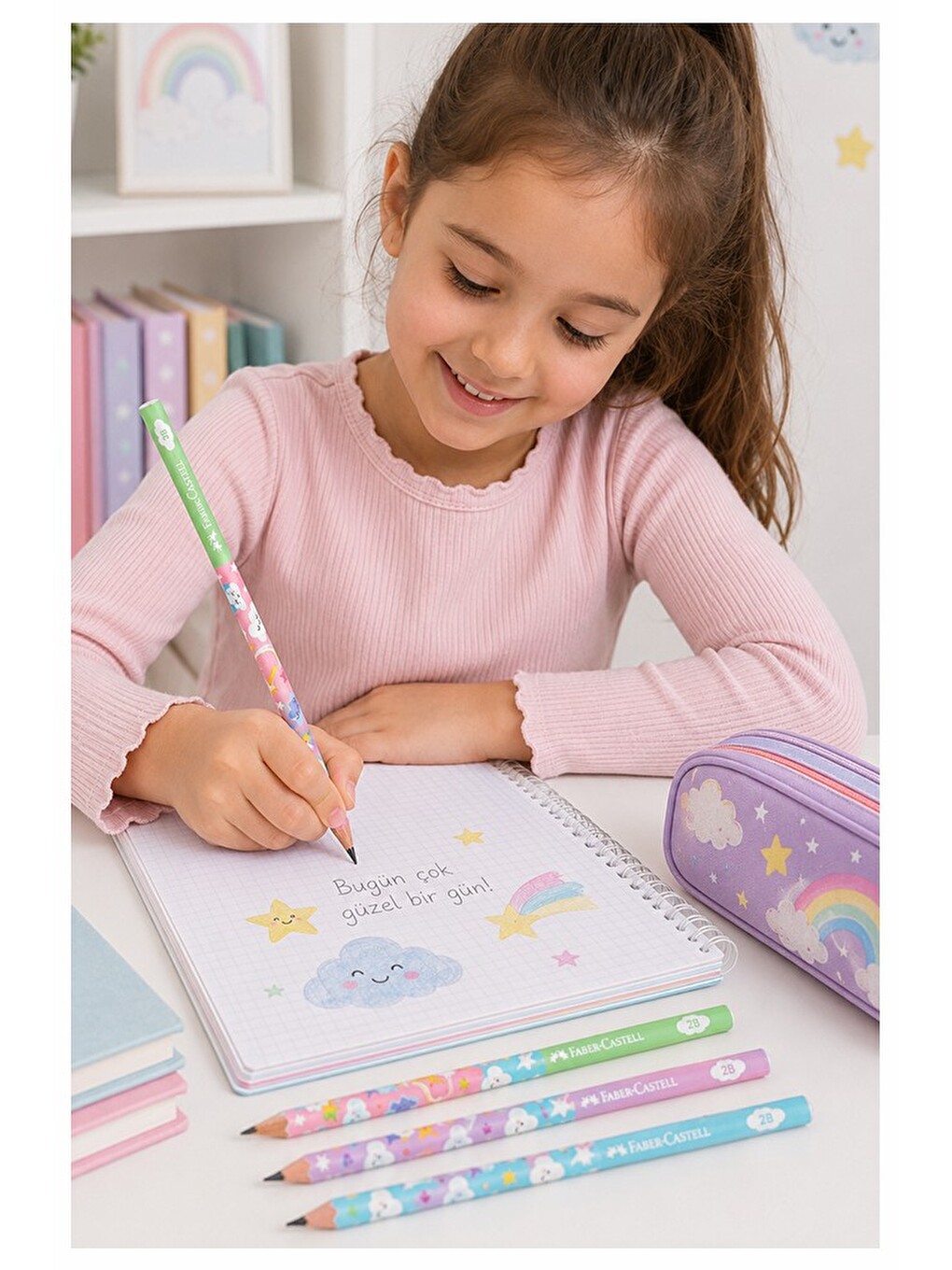Sevimli Bulutlar Kurşun Kalem 4 Adet Faber Castell Yuvarlak Gövdeli Siyah Kurşun Kalem Yumuşak Yazım-2