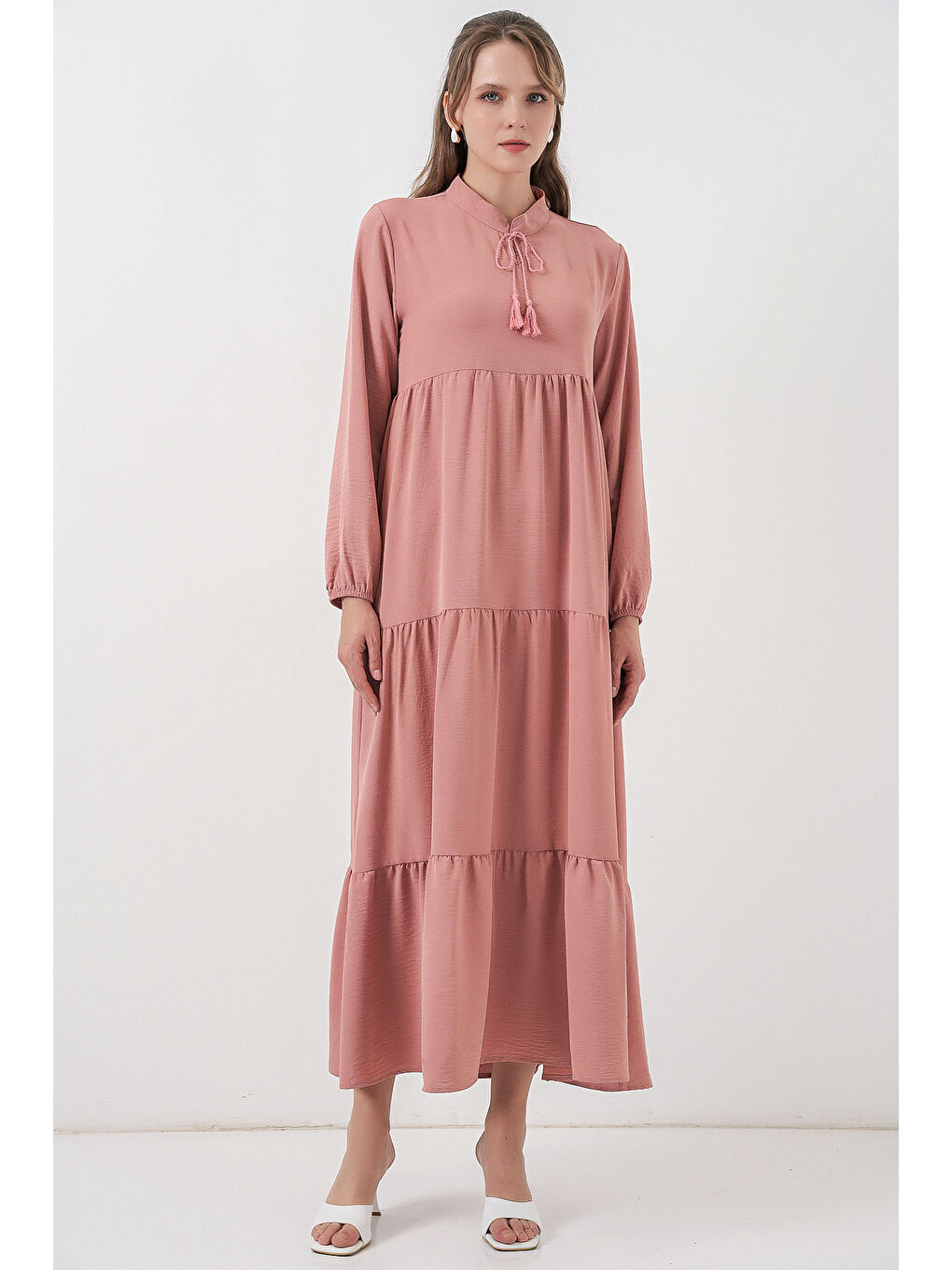Pembe T1627 Yaka Bağcıklı Elbise - Pudra