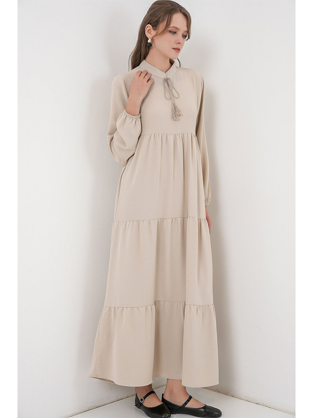 Bej T1627 Yaka Bağcıklı Elbise - Taş-3