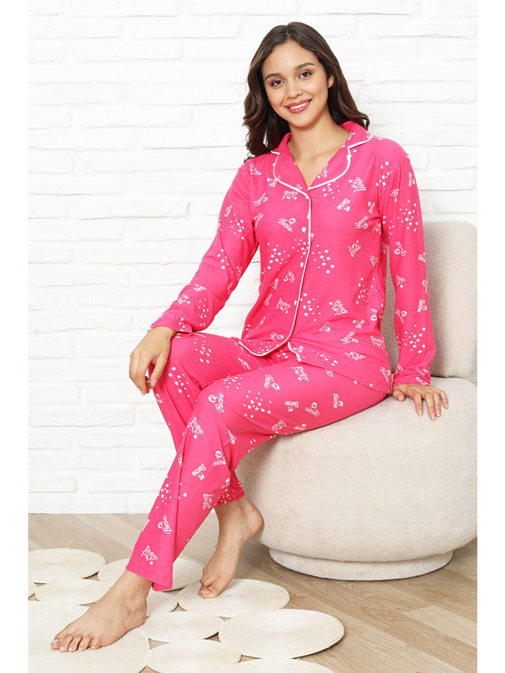 Pembe Kadın %100 Pamuk Pijama Takımı - Pat Yakalı-Baskılı ve Düğme Kapamalı 12354-1