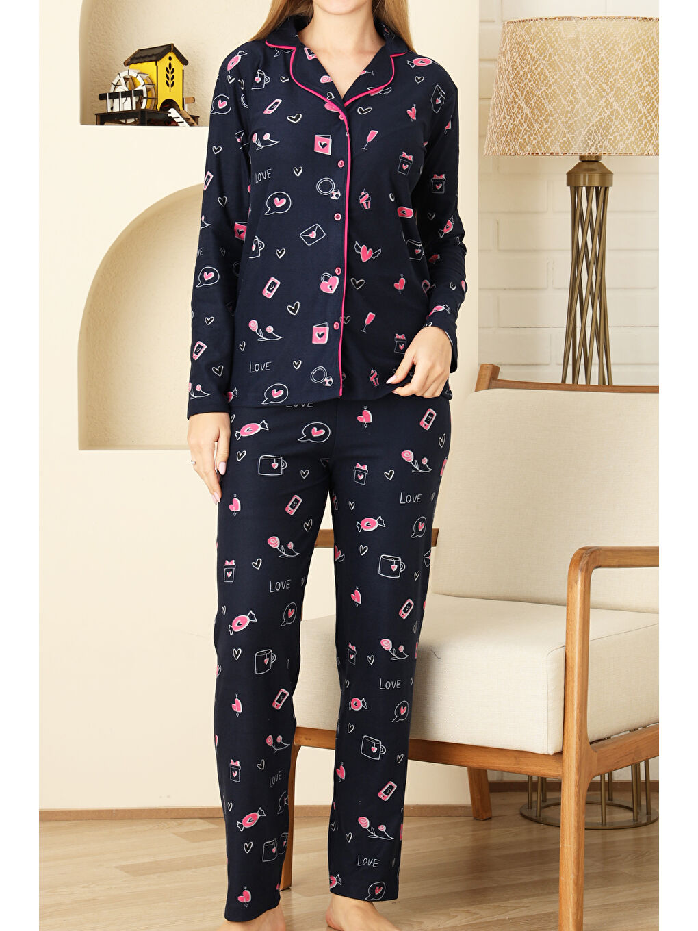 Lacivert Kadın Pat Yakalı-Baskılı ve Düğme Kapamalı-%100 Pamuk Pijama Takımı 12353-3