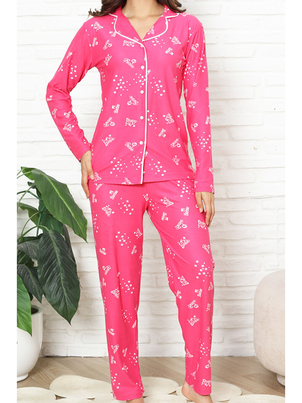 Pembe Kadın %100 Pamuk Pijama Takımı - Pat Yakalı-Baskılı ve Düğme Kapamalı 12354-2