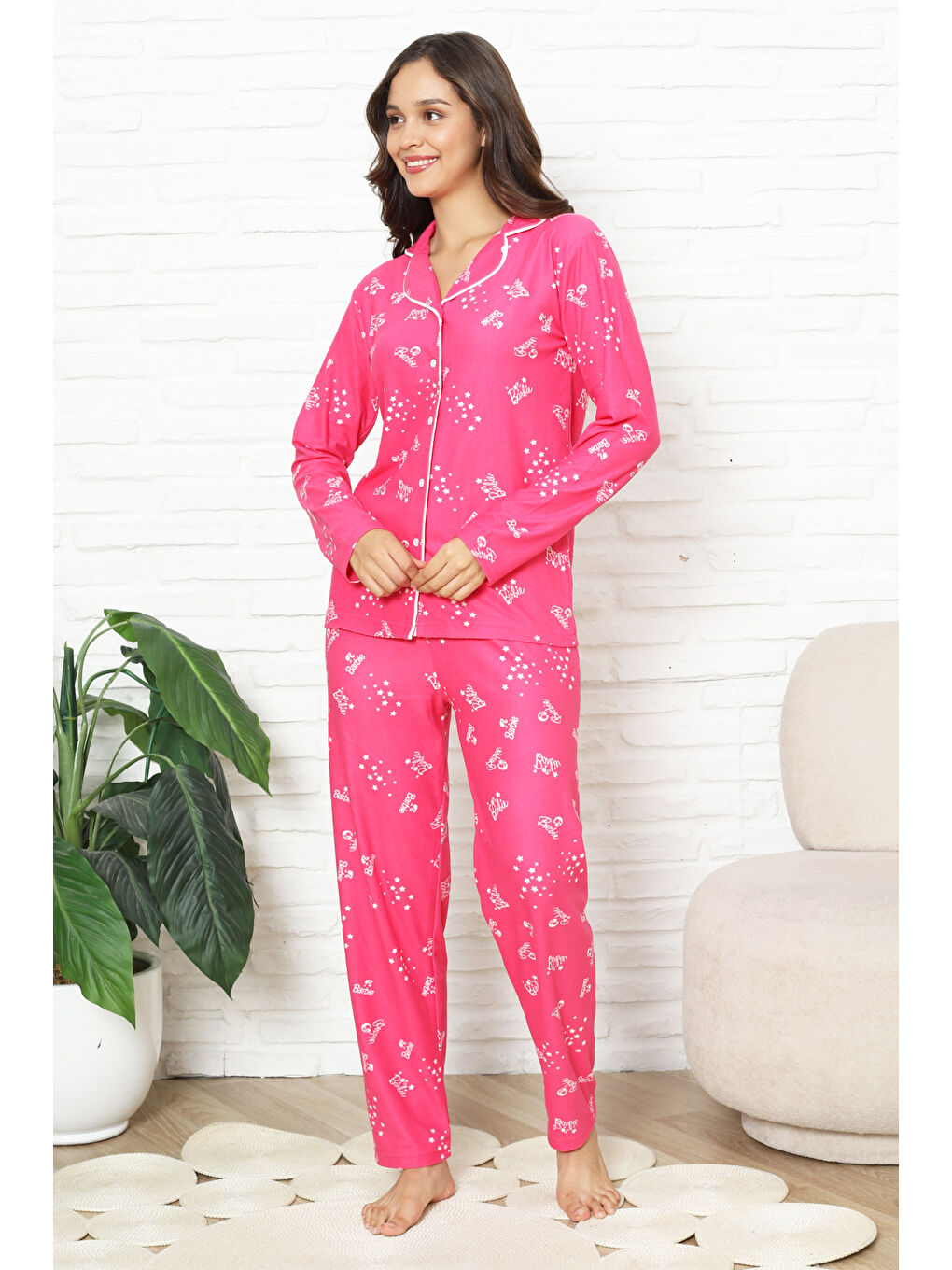 Pembe Kadın %100 Pamuk Pijama Takımı - Pat Yakalı-Baskılı ve Düğme Kapamalı 12354-3