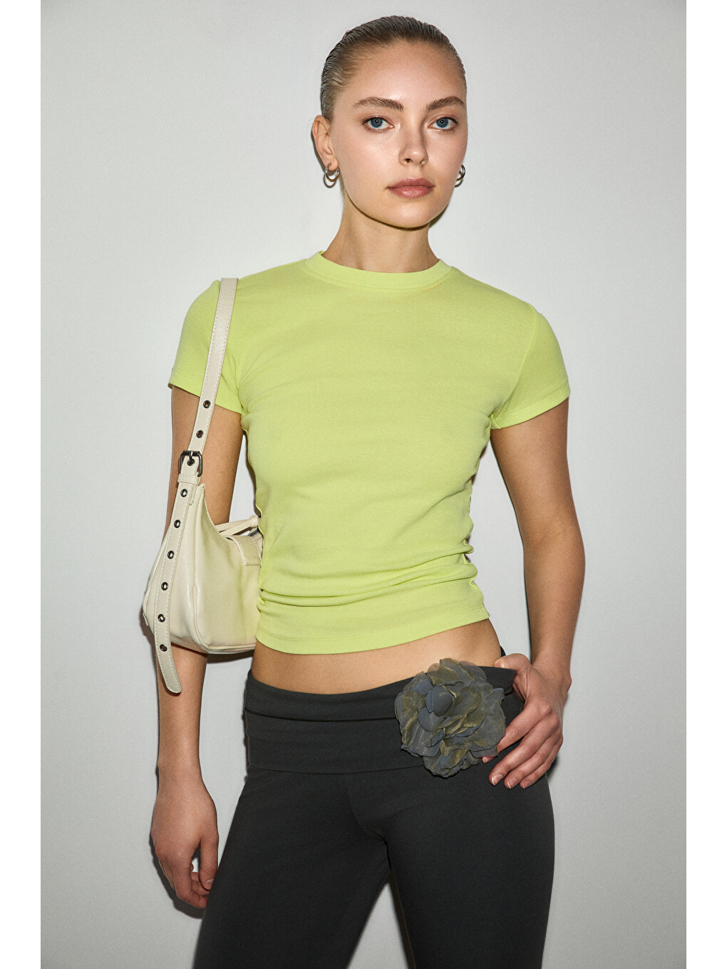 Yeşil HOPEWELL Kadın Yuvarlak Yaka Örme Slim Fit YEŞİL T-Shirt-2