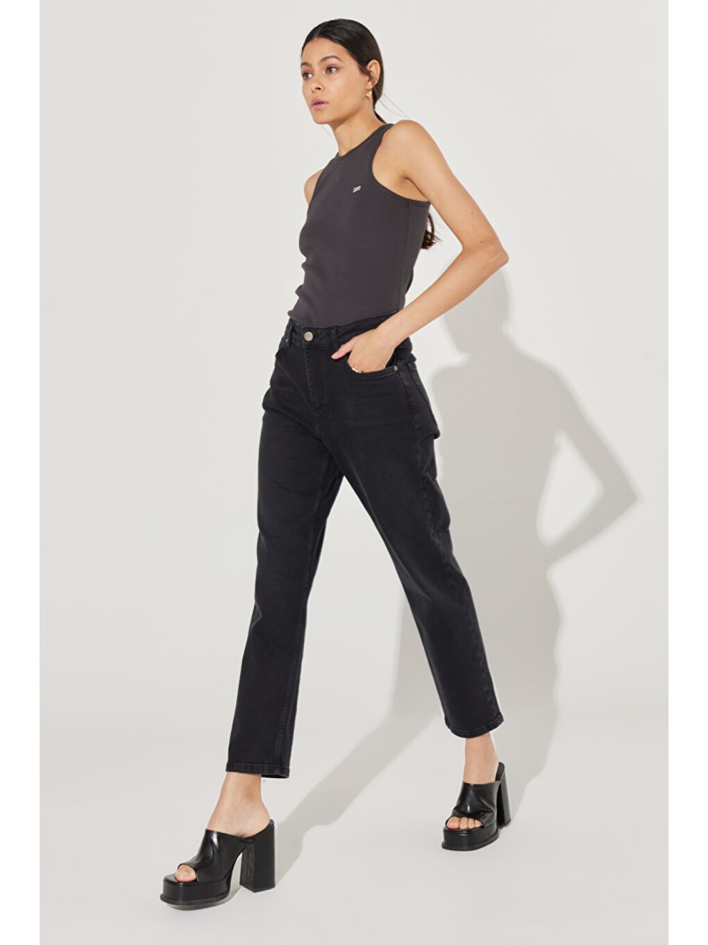 Carol Straight Fit Düz Kesim Yüksek Bel Siyah Esnek Jean Jean Pantolon-3