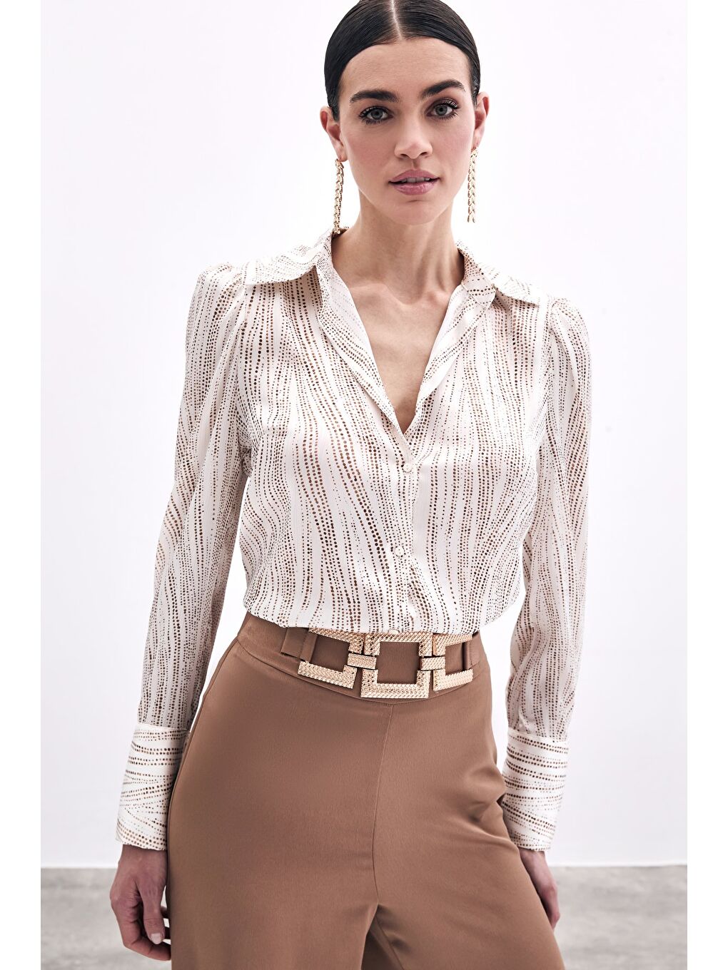 Geniş Manşetli Gömlek - Ekru-Camel-2