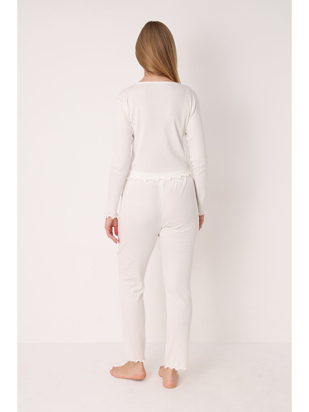 Ekru Önden Düğmeli Pijama Takımı-2