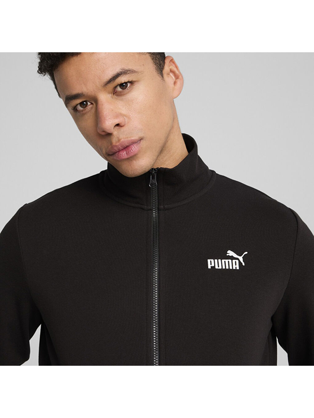 Essentials No 1 Logo Track Erkek Siyah Dik Yaka Ceket-1