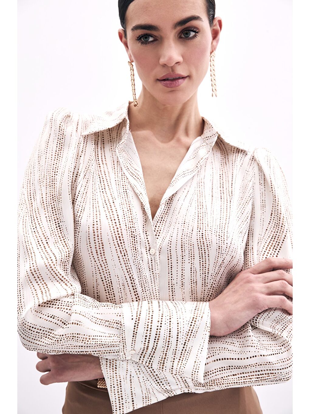 Geniş Manşetli Gömlek - Ekru-Camel-5