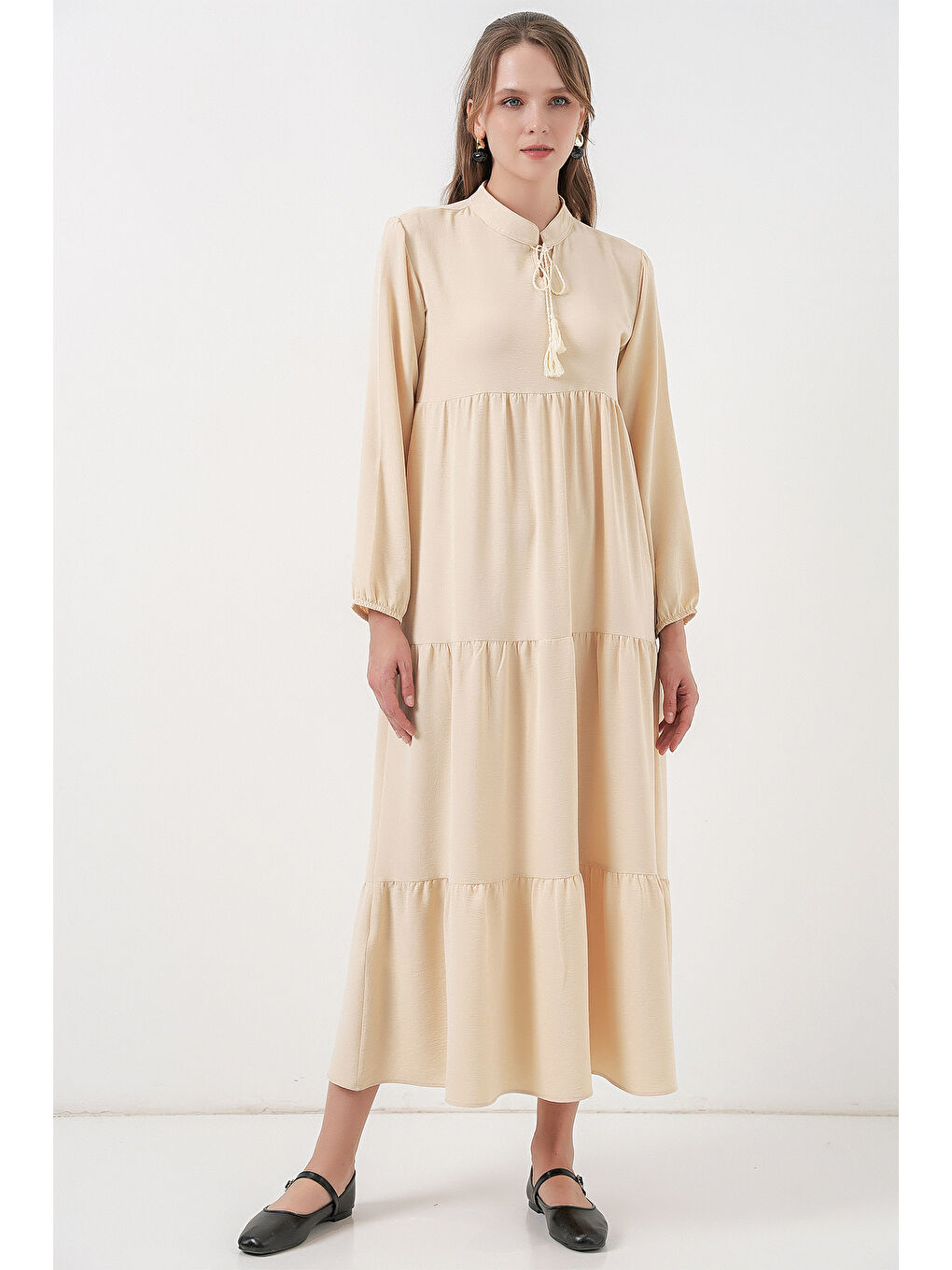 Ekru T1627 Yaka Bağcıklı Elbise - Krem-2