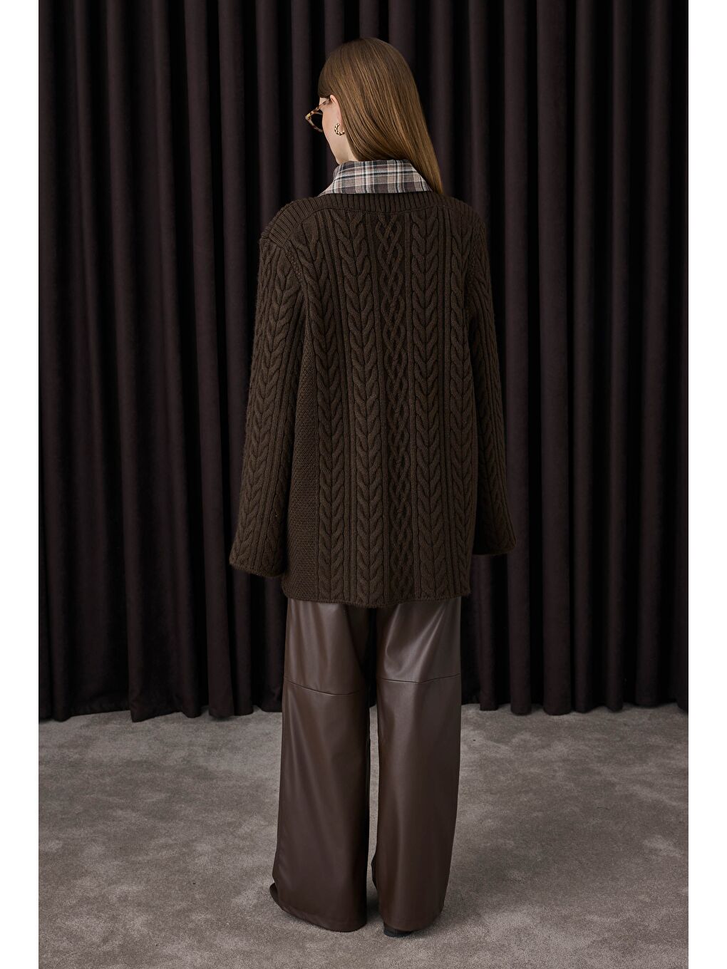 Kahverengi Saç Örgülü Kazak Kahve-3