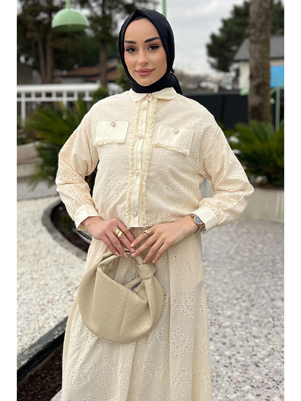 Bej Kadın Taşlı Ve Fistolu Gömlek Etek Tesettür İkili Takım-2