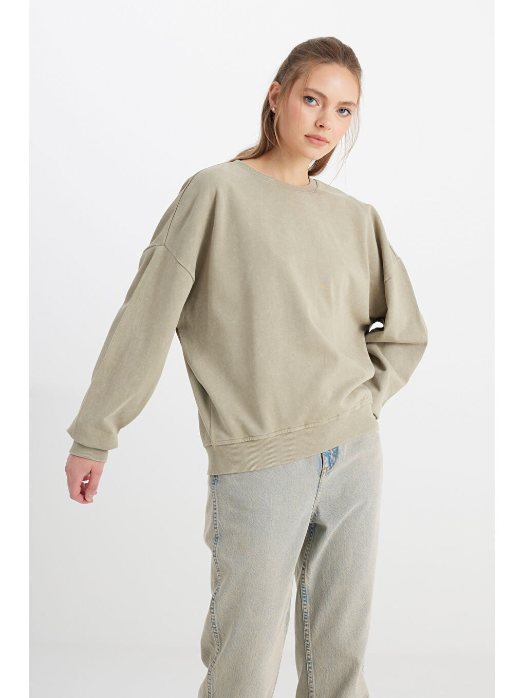 Relaxed Fit Geniş Kesim Bisiklet Yaka %100 Pamuk Haki Sweatshirt