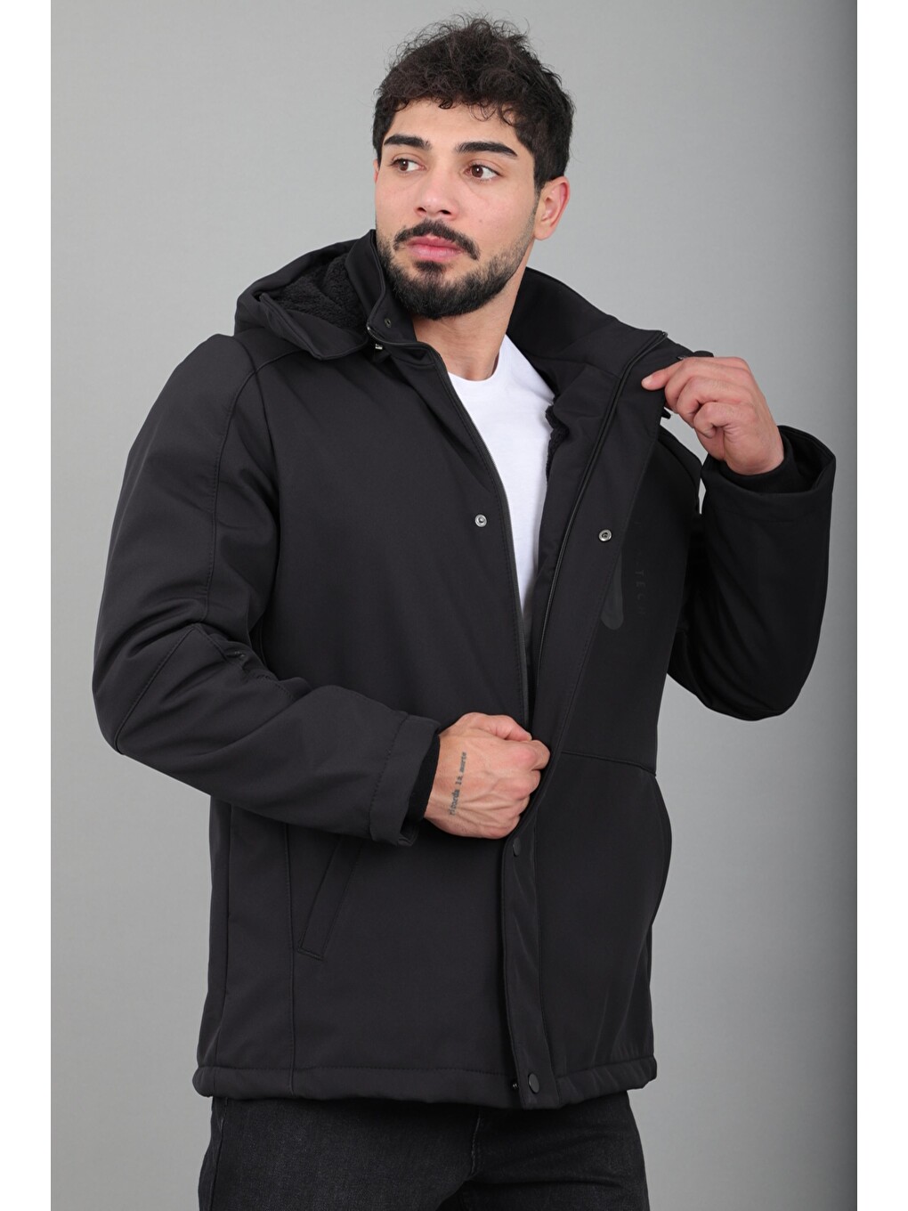 Siyah Çift Renk İçi Kürklü Softshell Kışlık Mont Pldp 3041_50525-1