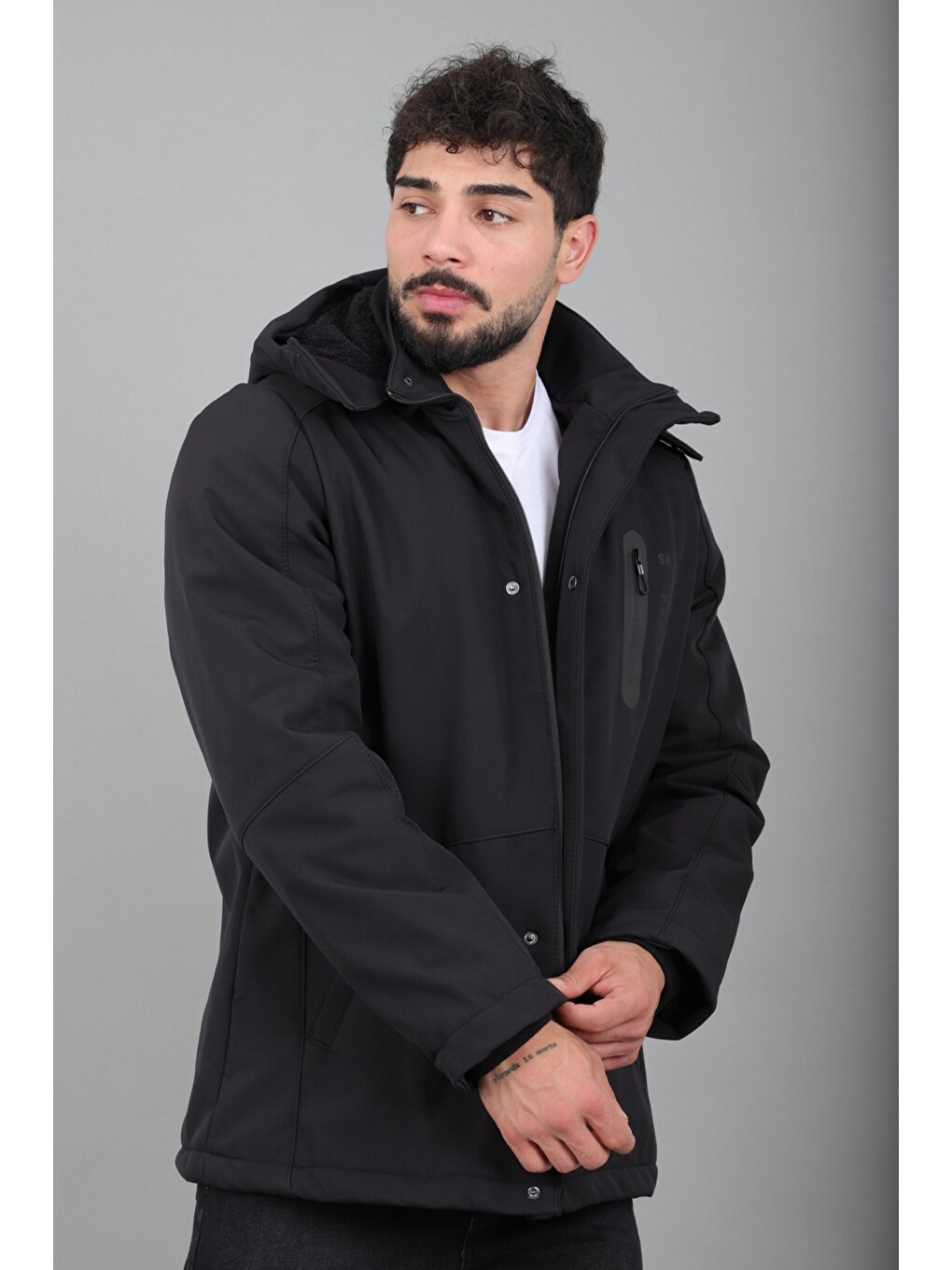 Siyah Çift Renk İçi Kürklü Softshell Kışlık Mont Pldp 3041_50525-4