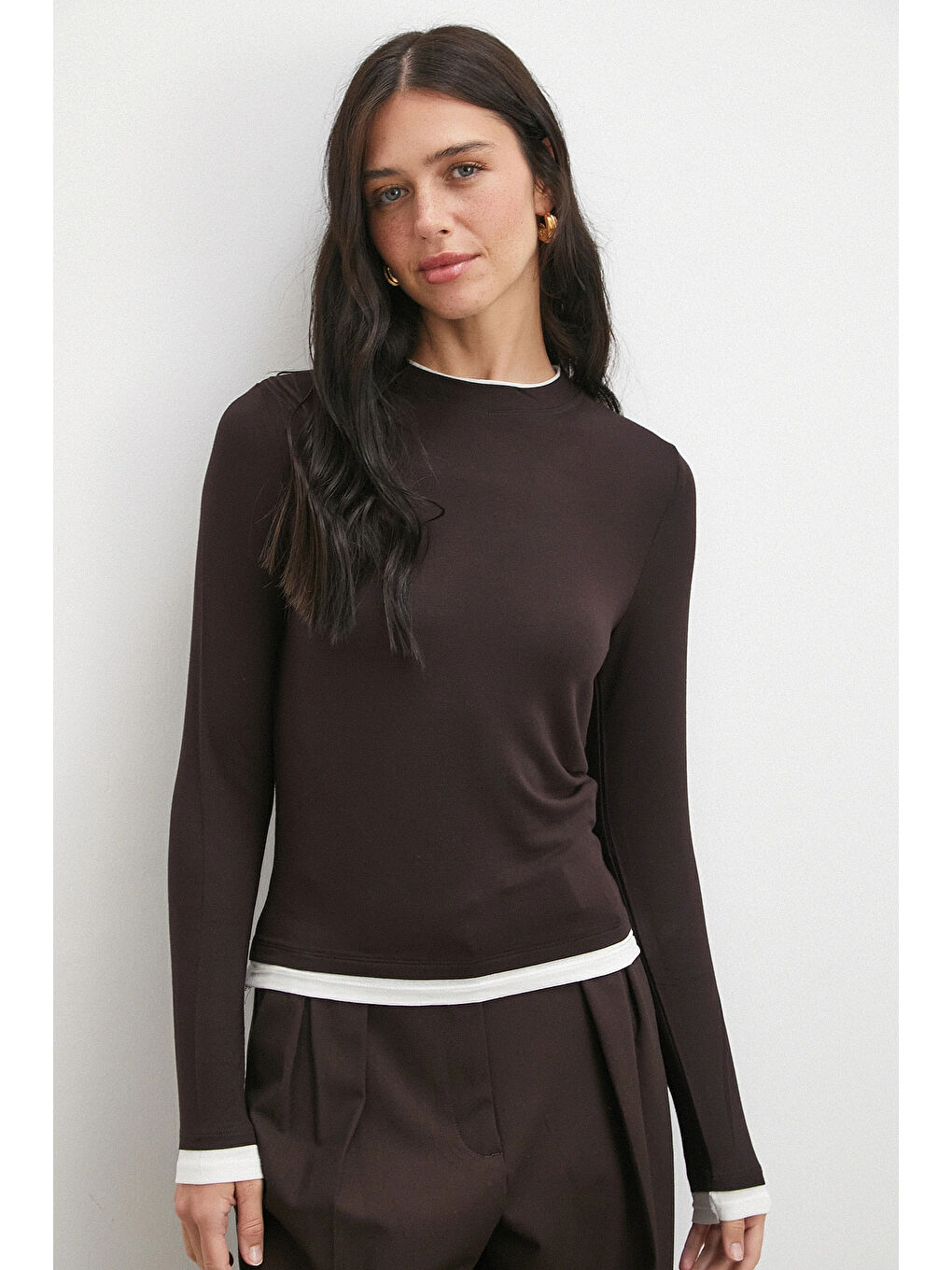 Karışık Garnili Bisiklet Yaka Bluz Kahve-3