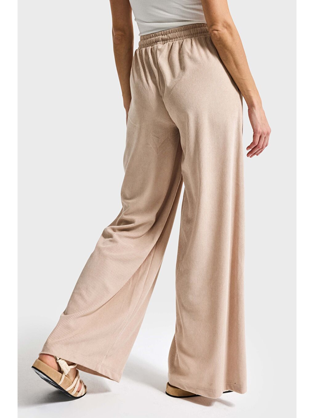 Bej Kadın Taş Renk Palazzo Fit Fitilli Kadife Kumaş Yürüyüş Pantolonu-3