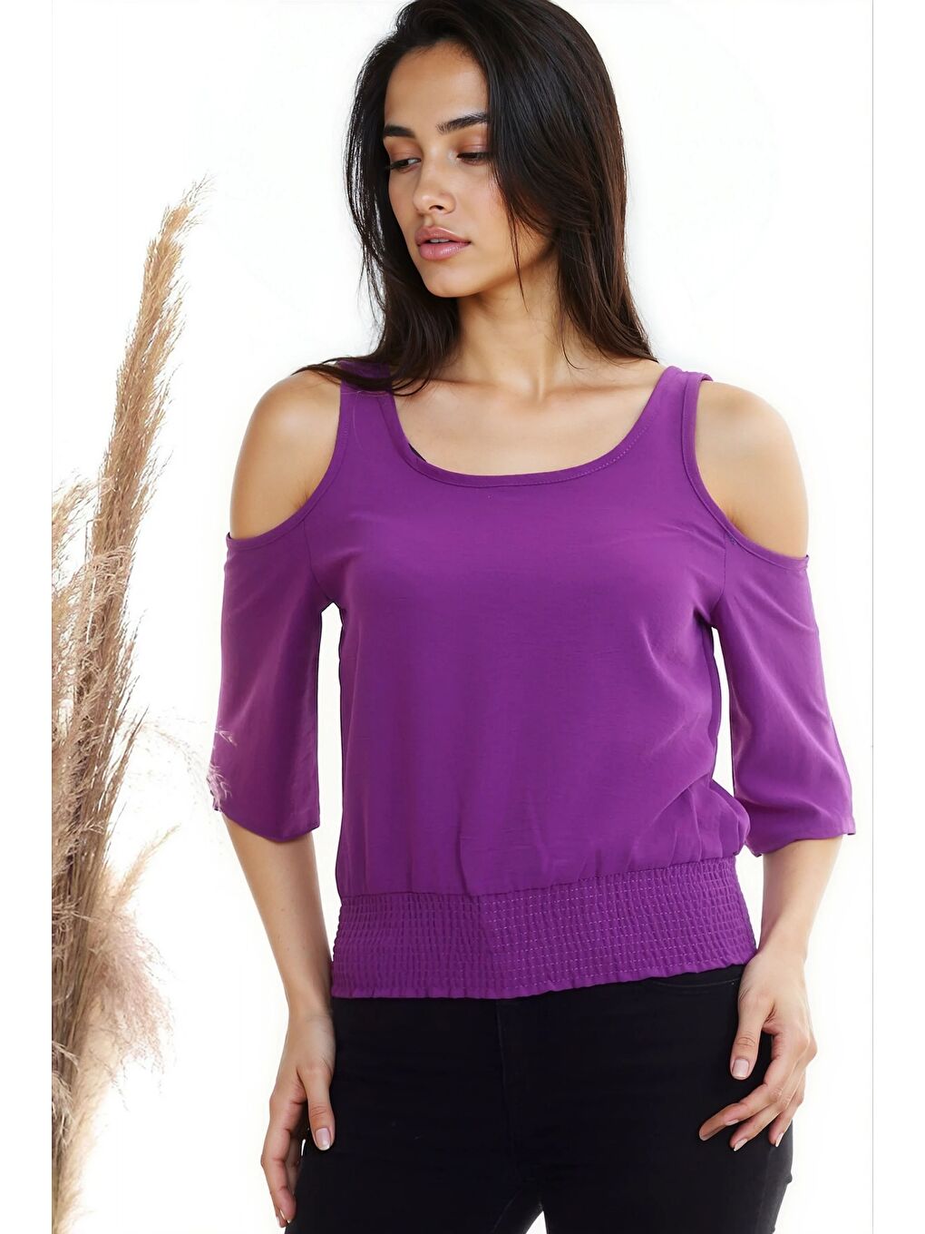 Mor Ayrobin Omuzu Açık Beli Lastikli Kısa Kol Bluz MOR-1
