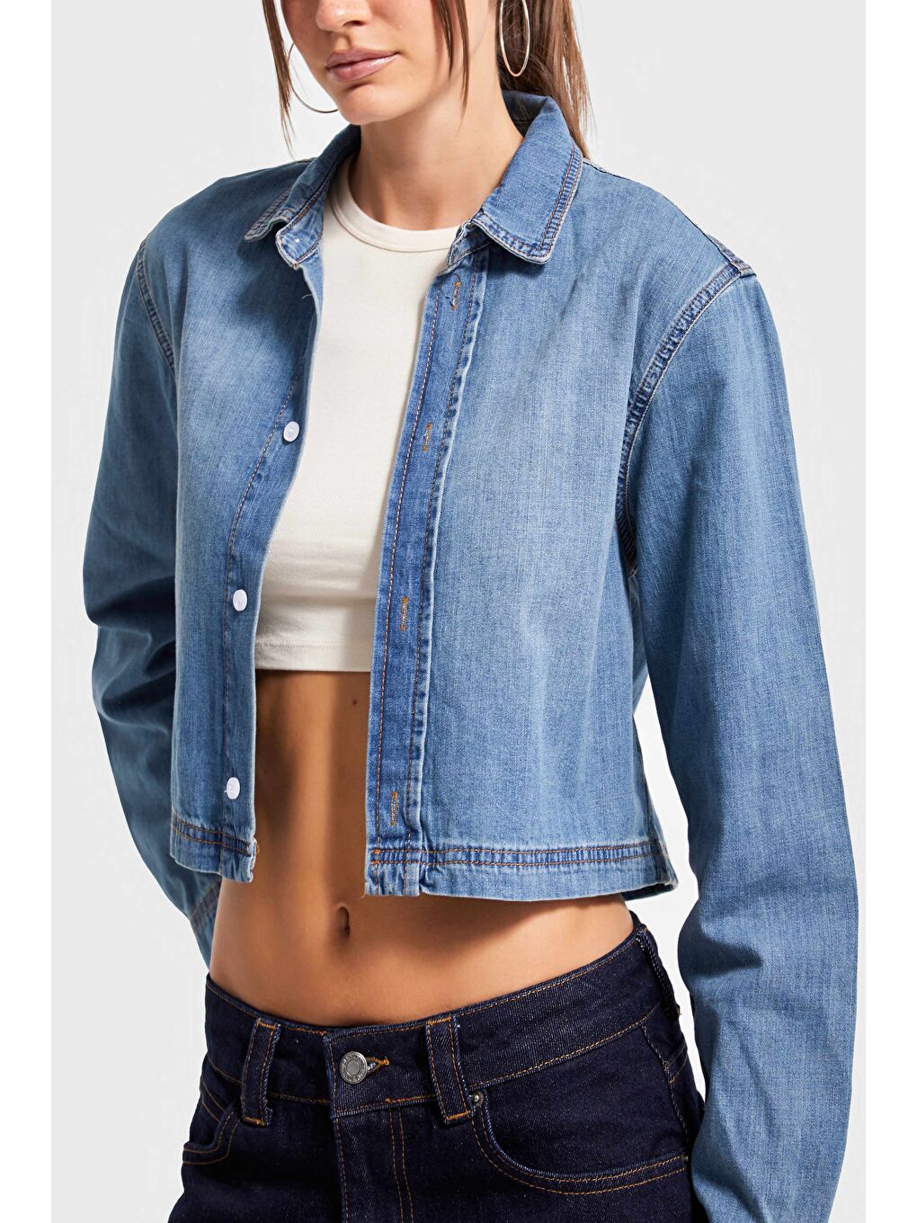 Mavi Kadın T.Kot Renk cc01 7s5-8 Crop Fit Önü Düğmeli %100 Organik Denim Kumaş Gömlek-1