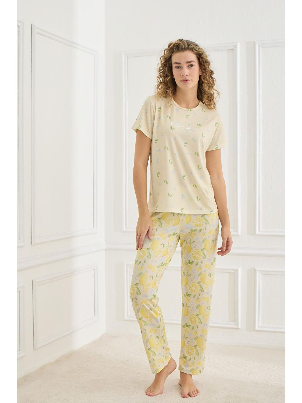 Sarı Kadın Limon Desenli Elastanlı Süprem Bisiklet Yaka Pijama Takım | 70109-922