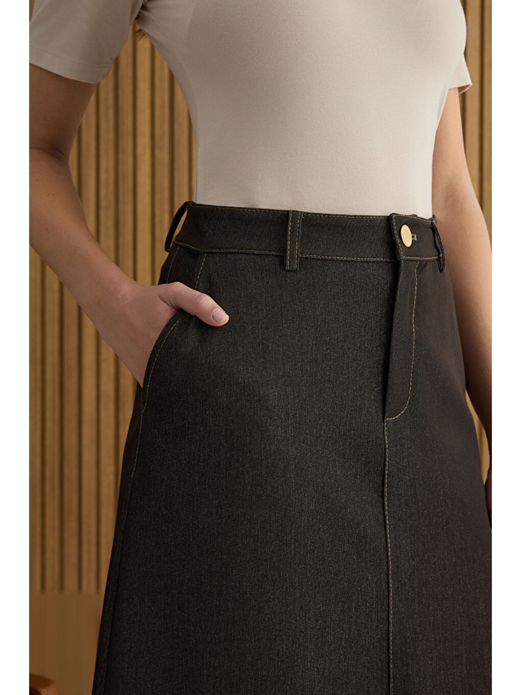 Kahverengi Denim Görünümlü Etek-4