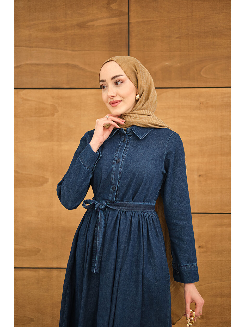 Kadın Büzgü Detay Yarım Düğmeli Bel Bağlamalı Jean Elbise Lacivert-3