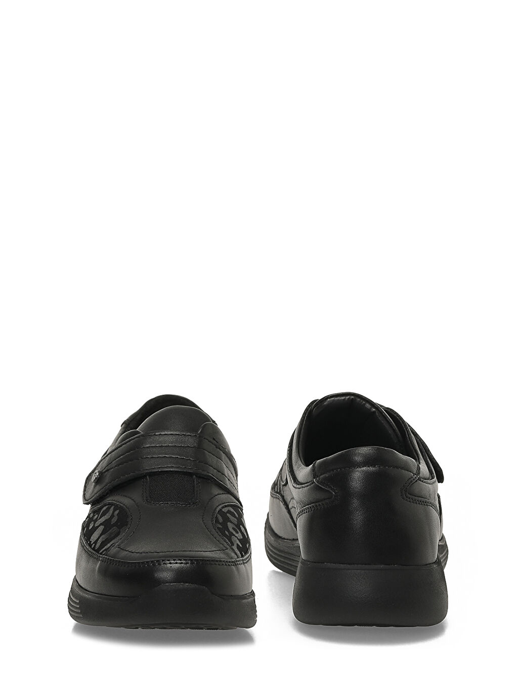 105716.Z6FX Siyah Kadın Klasik Ayakkabı-4