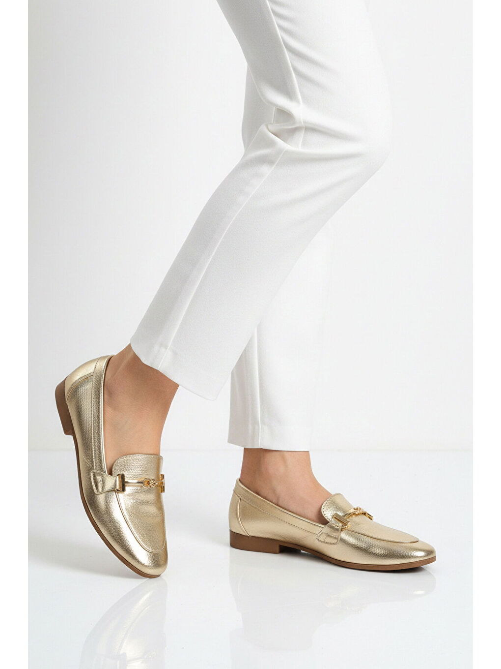 Sarı Altın Hafif Esnek Kadın Babet Ayakkabı 572478 Z