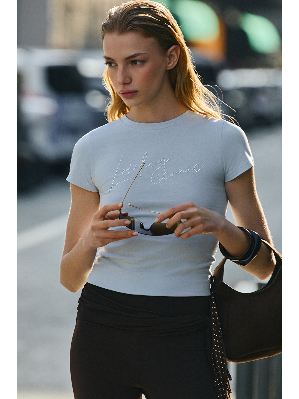 Mavi VANYROSE Kadın Yumuşak Kumaşlı %100 Pamuk Taş Detaylı Slim Fit MAVİ T-Shirt-2