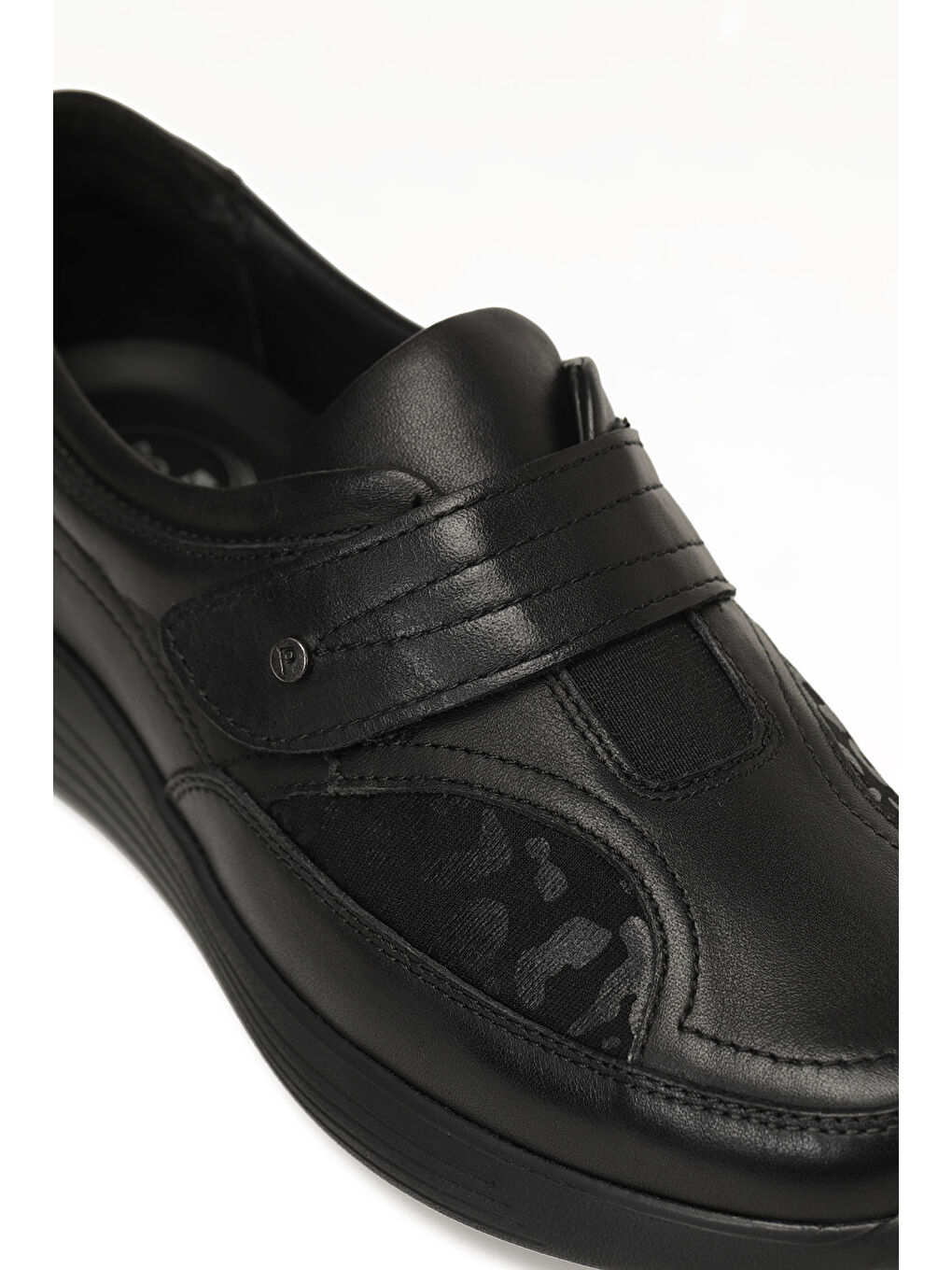 105716.Z6FX Siyah Kadın Klasik Ayakkabı-6