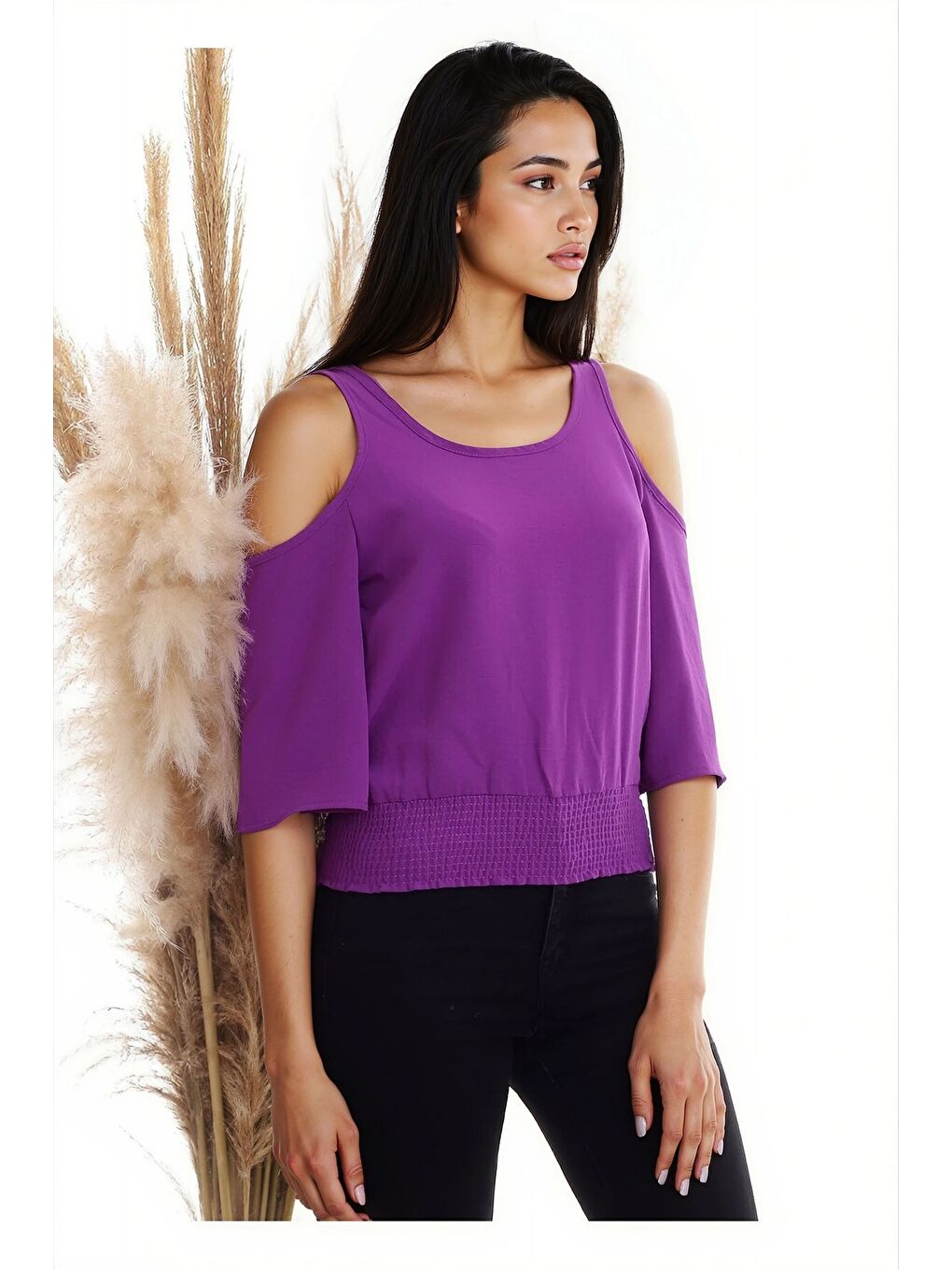 Mor Ayrobin Omuzu Açık Beli Lastikli Kısa Kol Bluz MOR-4