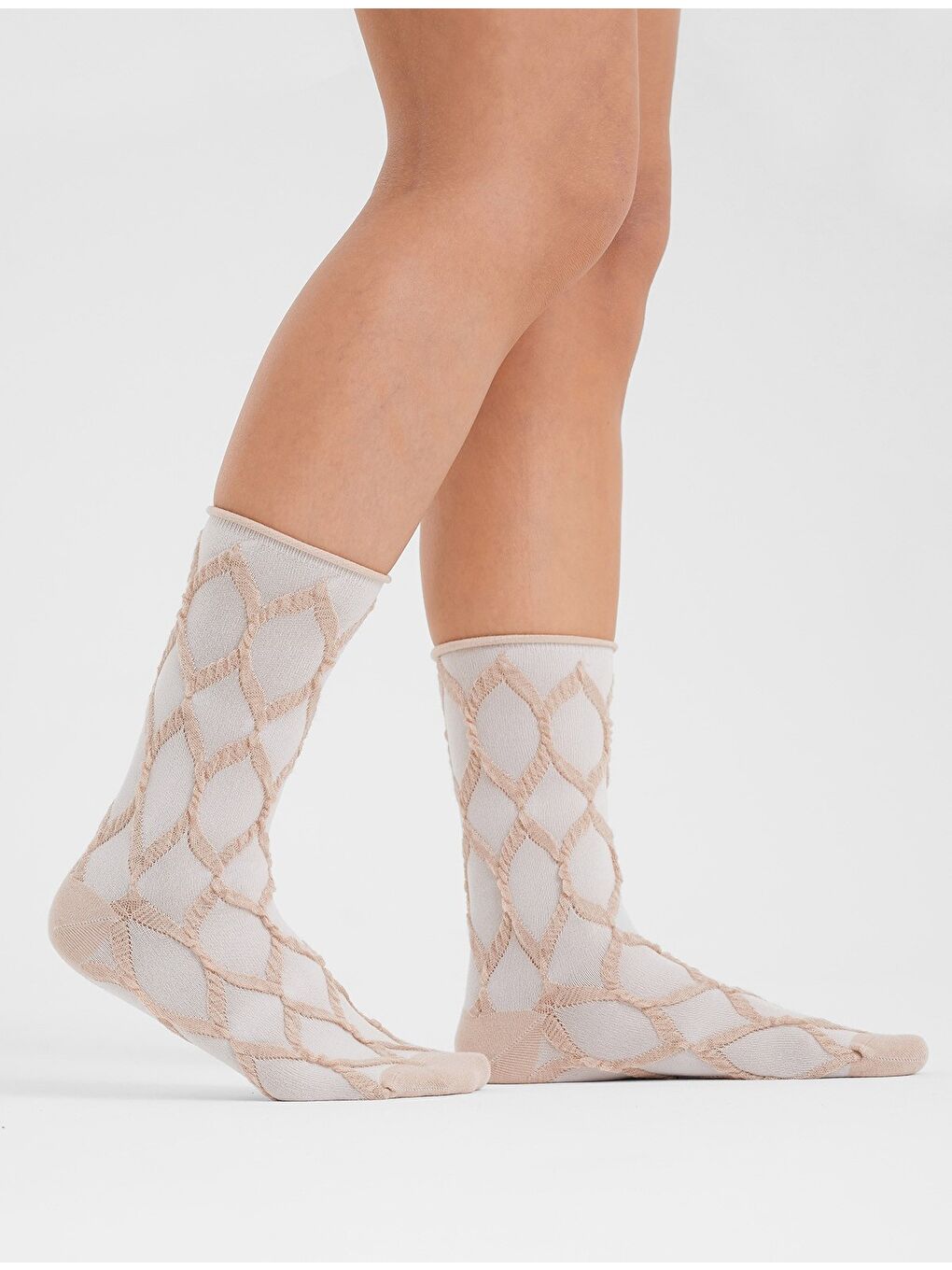 Bej Kabartma Örgü Desenli Modal Lastiksiz Dikişsiz Kadın Soket Çorap 36-41-2