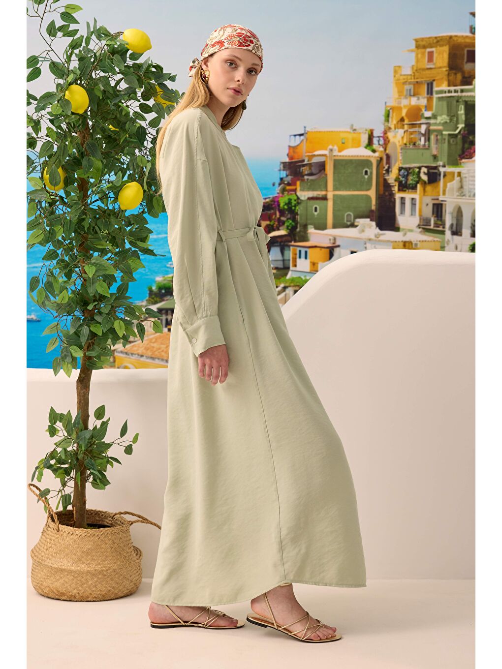 Haki Yakası Geniş Pile Detaylı Elbise Okaliptüs-2