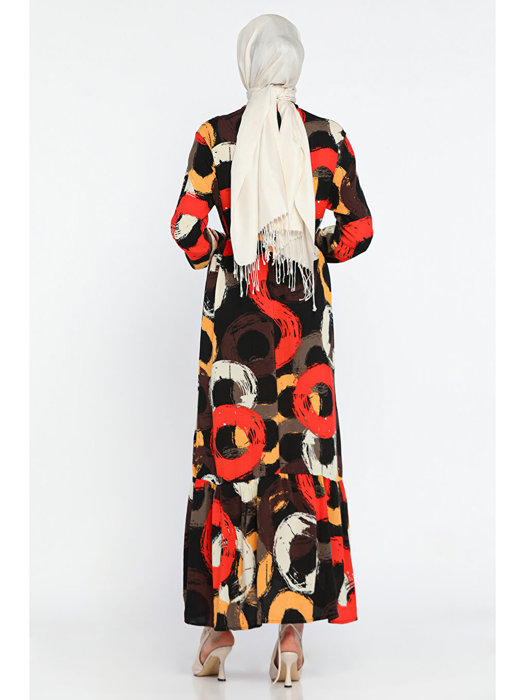 Siyah Bel Bağlamalı Desenli Tesettür Viskon Elbise-5