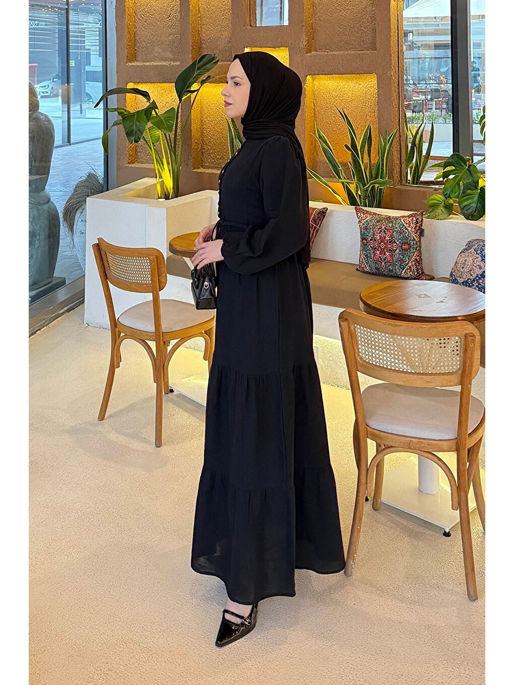 Bel Büzgülü Tesettür Elbise Siyah-1