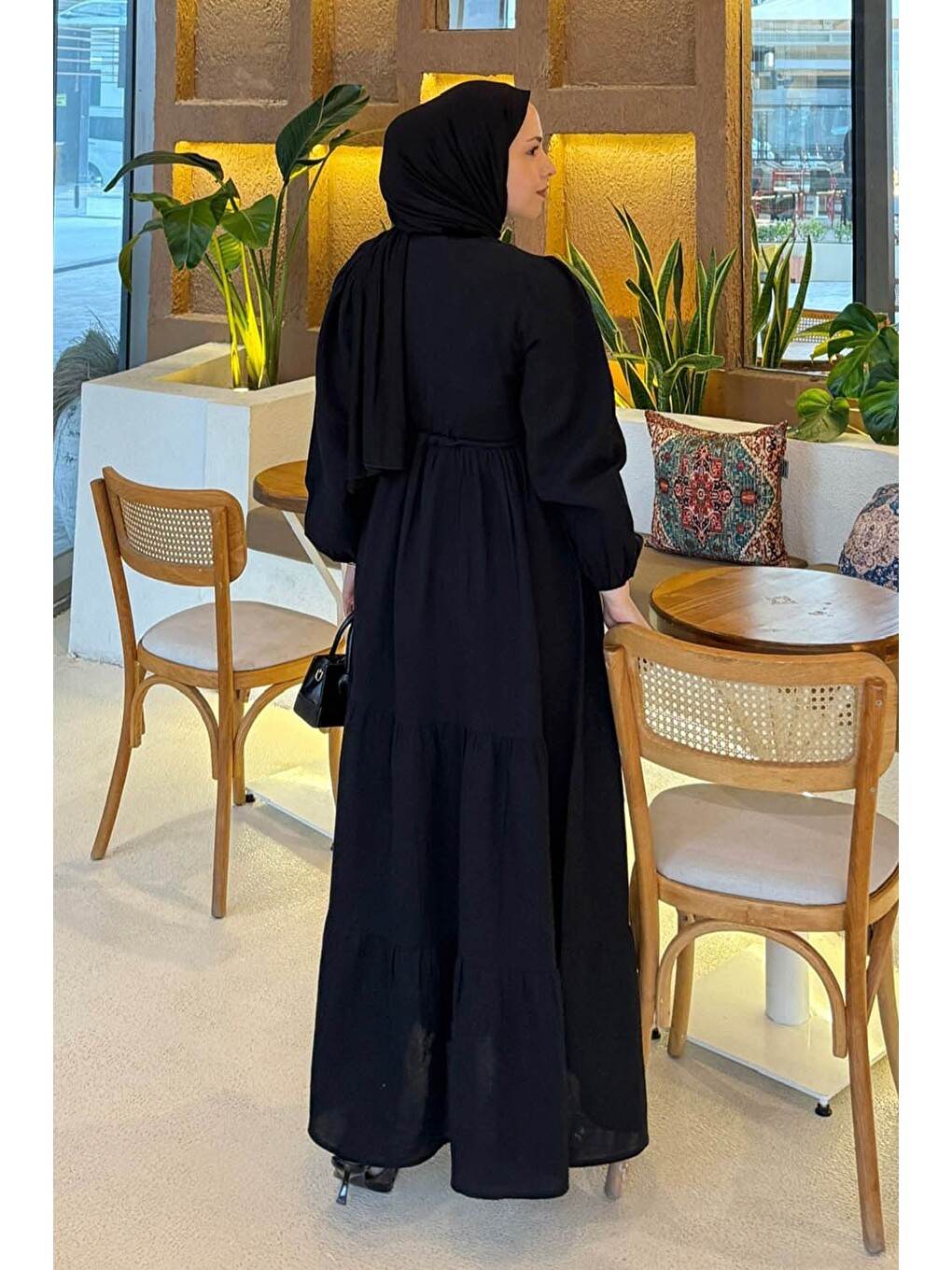Bel Büzgülü Tesettür Elbise Siyah-3