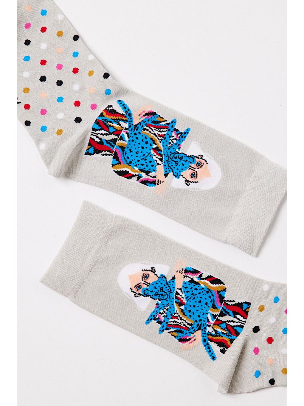 Kadın Figürlü Soket Çorap Gri-1