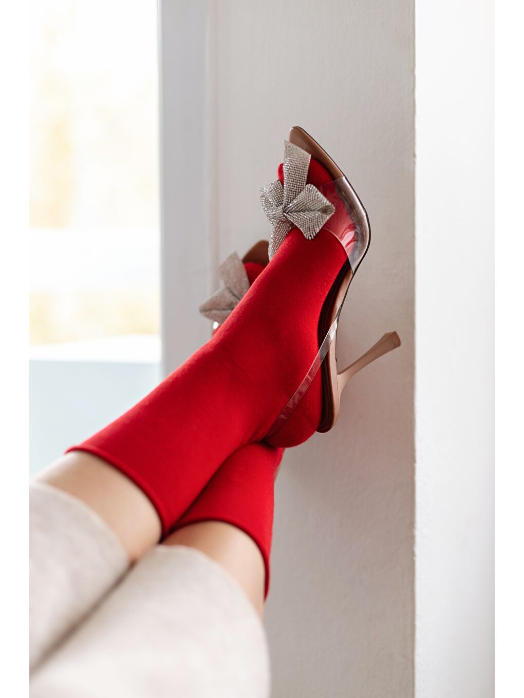 Kırmızı Modal Lastiksiz Dikişsiz Kadın Soket Çorap 36-41